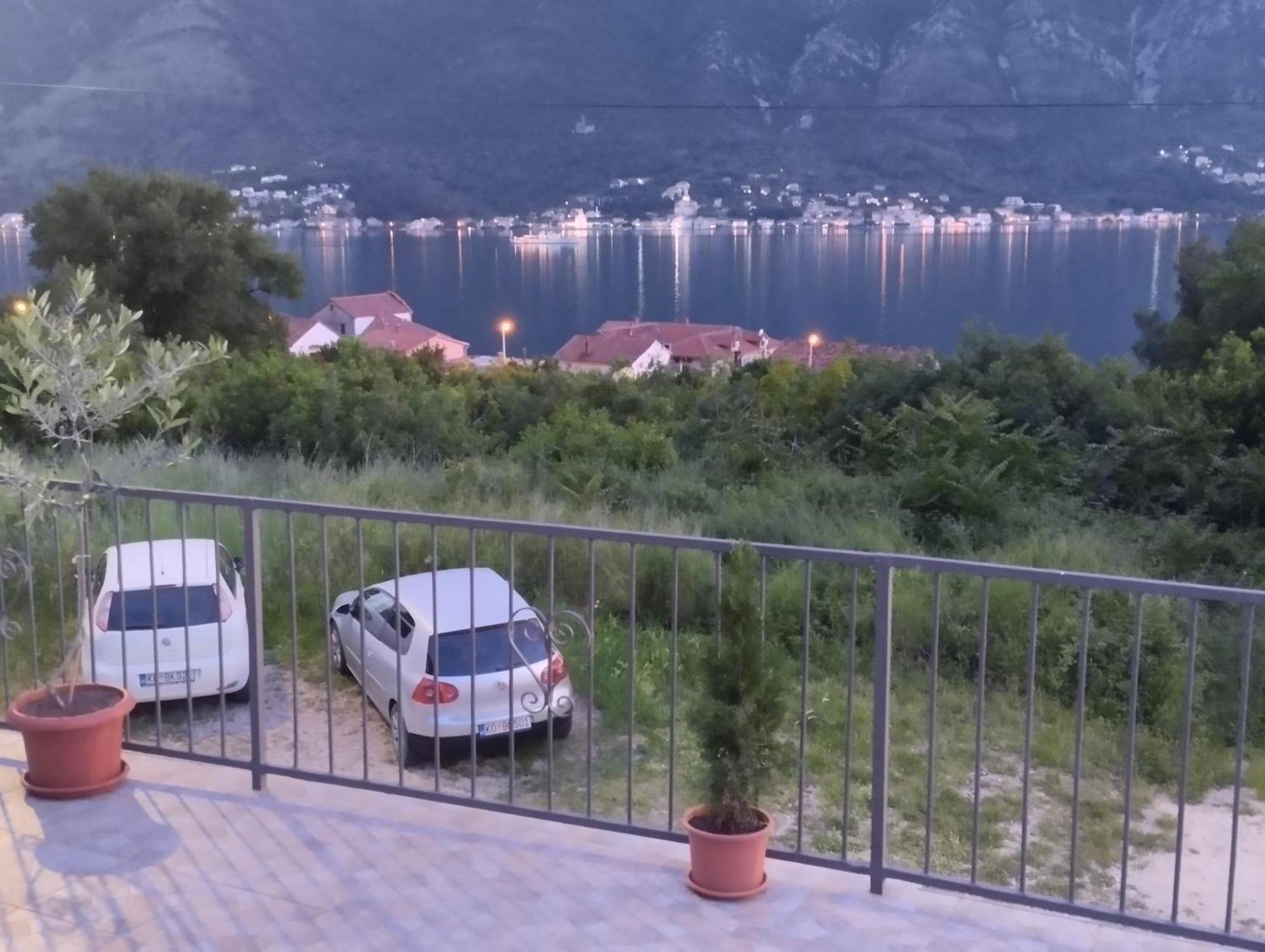 Apartment Deki Studio Κότορ Εξωτερικό φωτογραφία