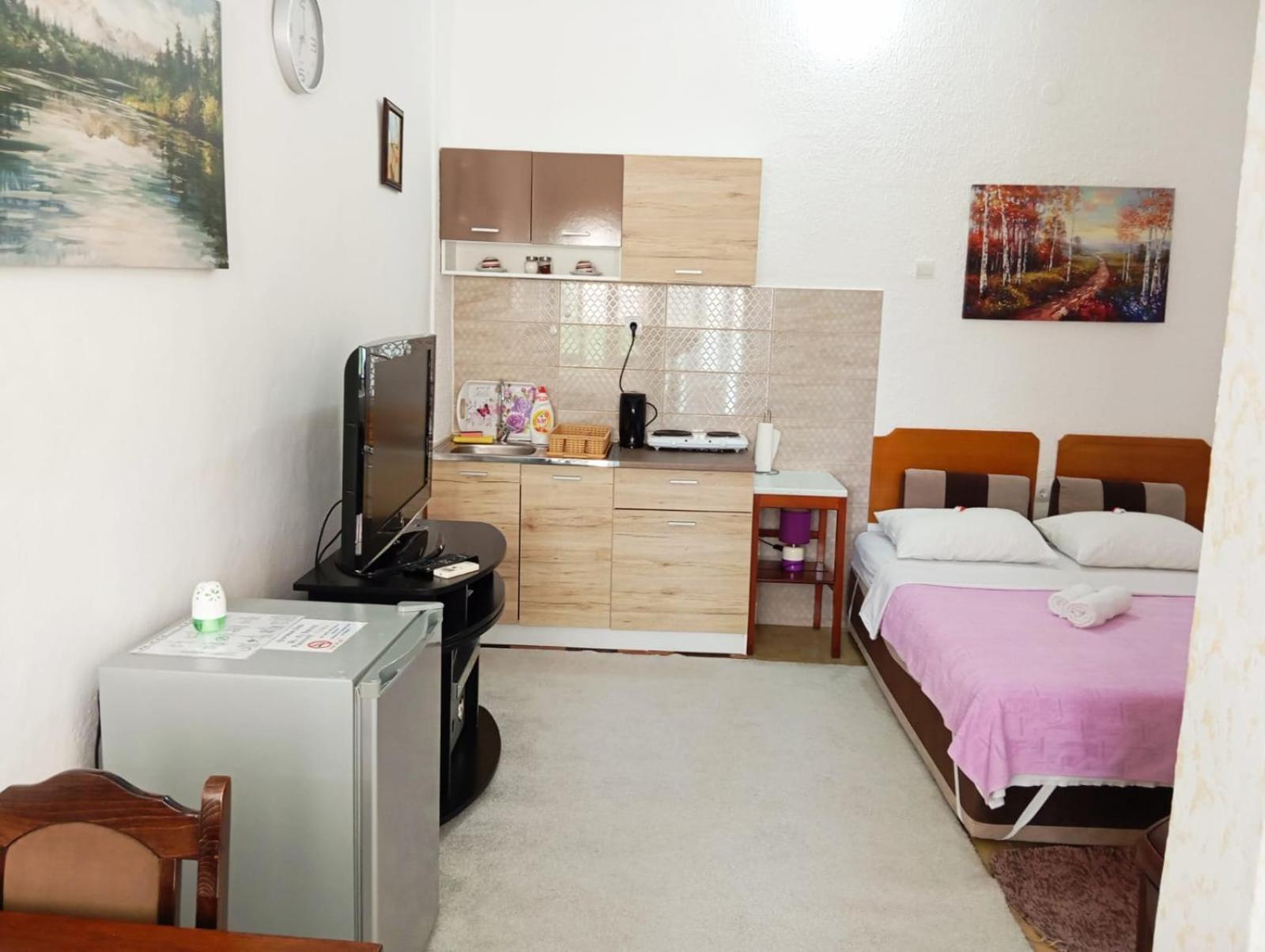 Apartment Deki Studio Κότορ Εξωτερικό φωτογραφία